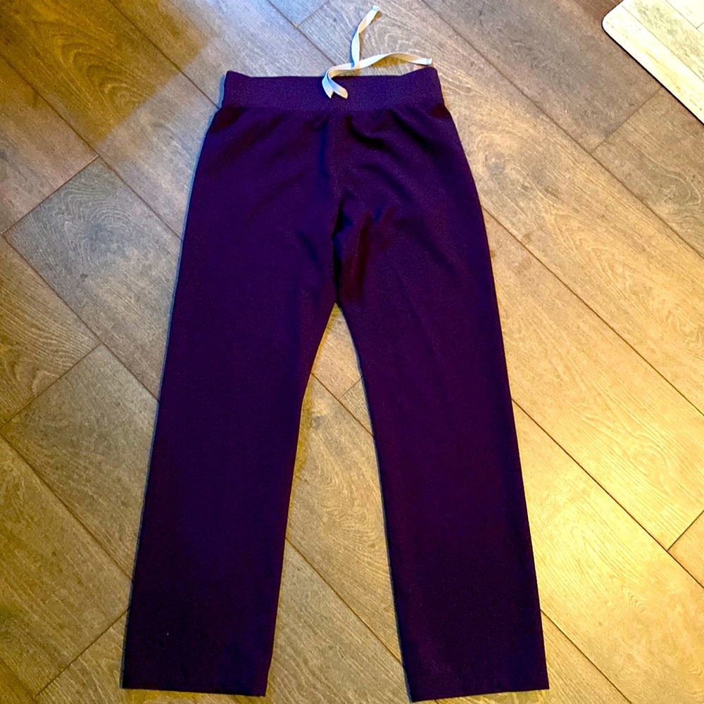 Figs purple XS